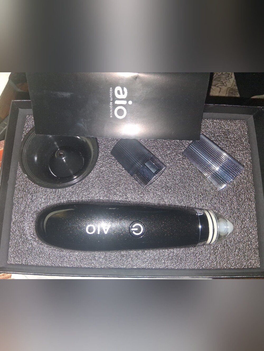 aio Black Facial Pore Vacuum Extractor